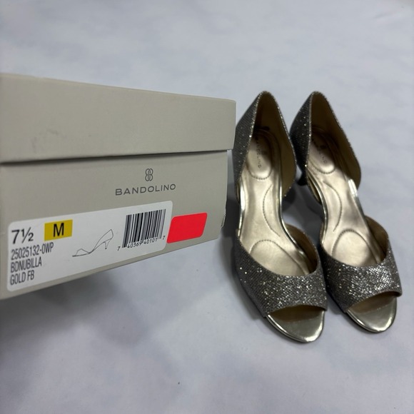Bandolino Gold Sparkle Kitten Heel Pumps Peep Toe Women's 7.5 M Dress Shoes - Picture 2 of 14